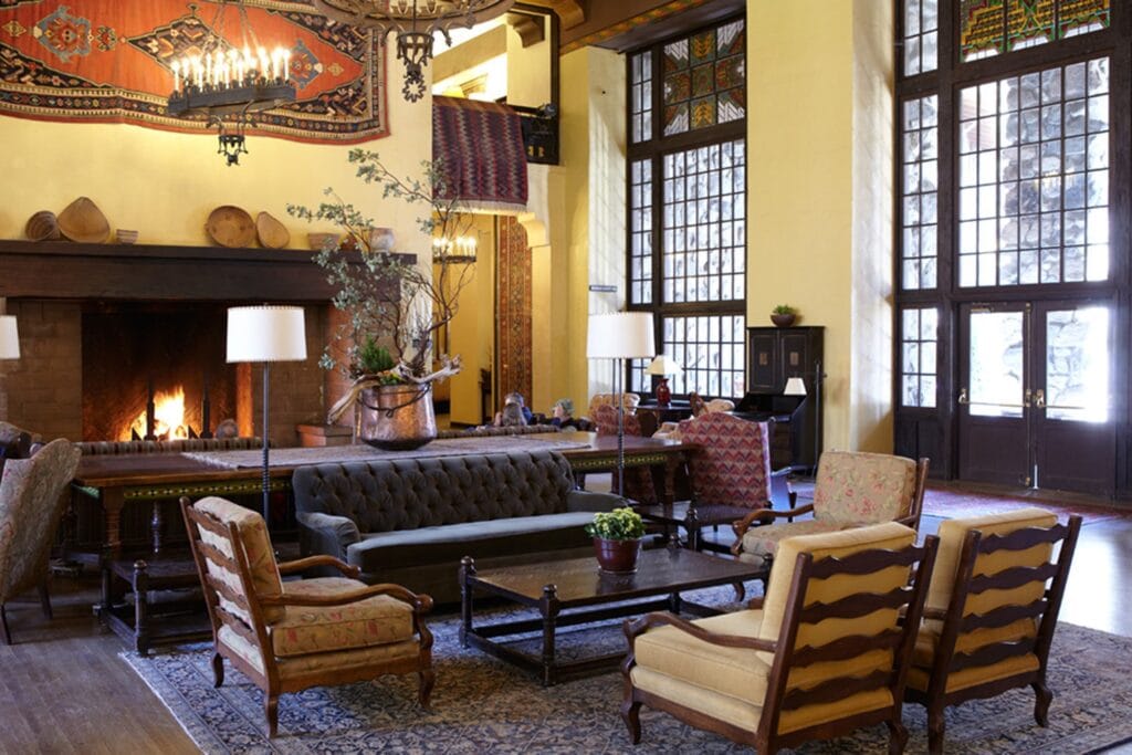 great lounge