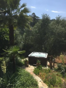 secluded hot tub