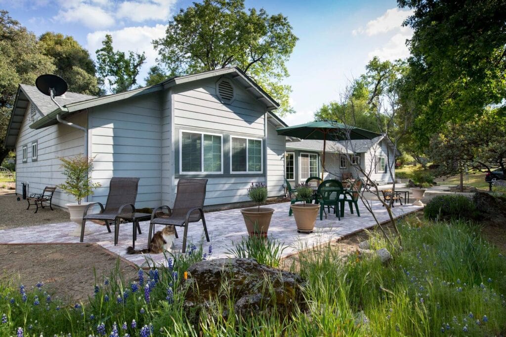 patio with outdoor seating