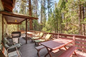 Deck with outdoor seating