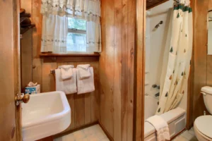 bathroom with shower tub combo