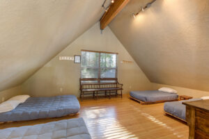 loft with four beds