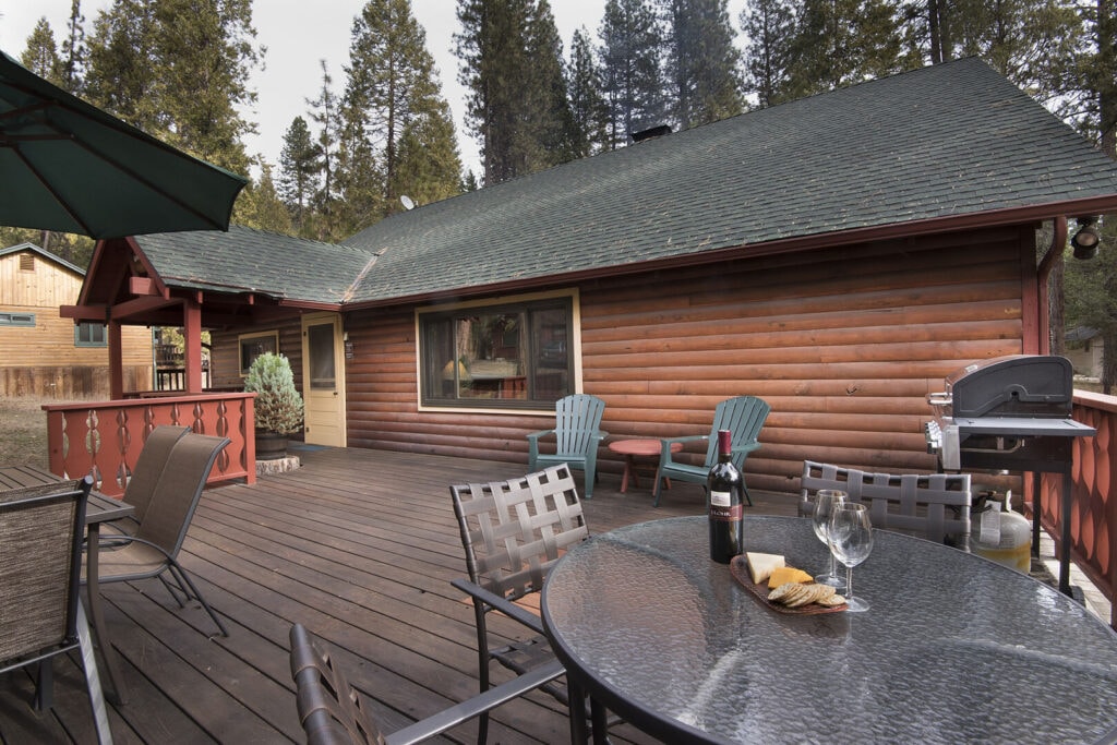 deck with outdoor seating