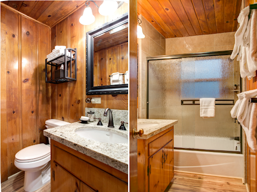 bathroom with shower tub