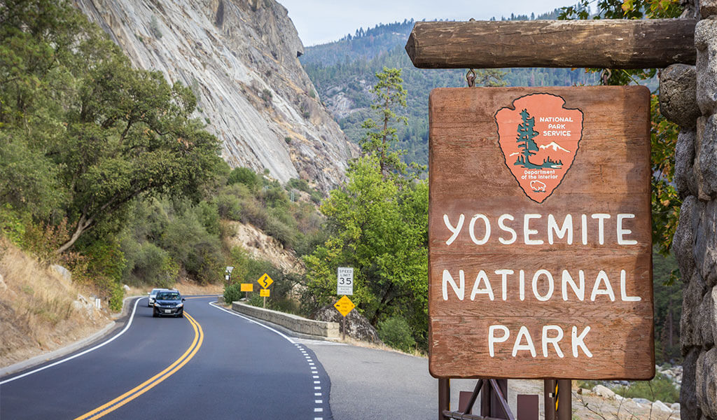Yosemite National Park entrance sign