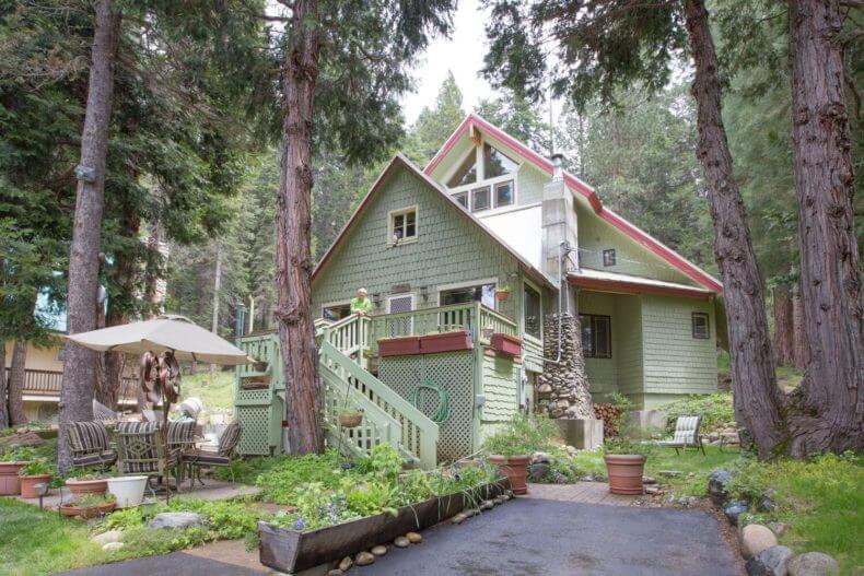 Bette’s Yosemite Bed & Breakfast