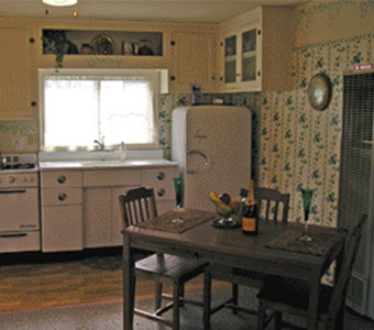 D&E Digs Yosemite Mariposa Lodging