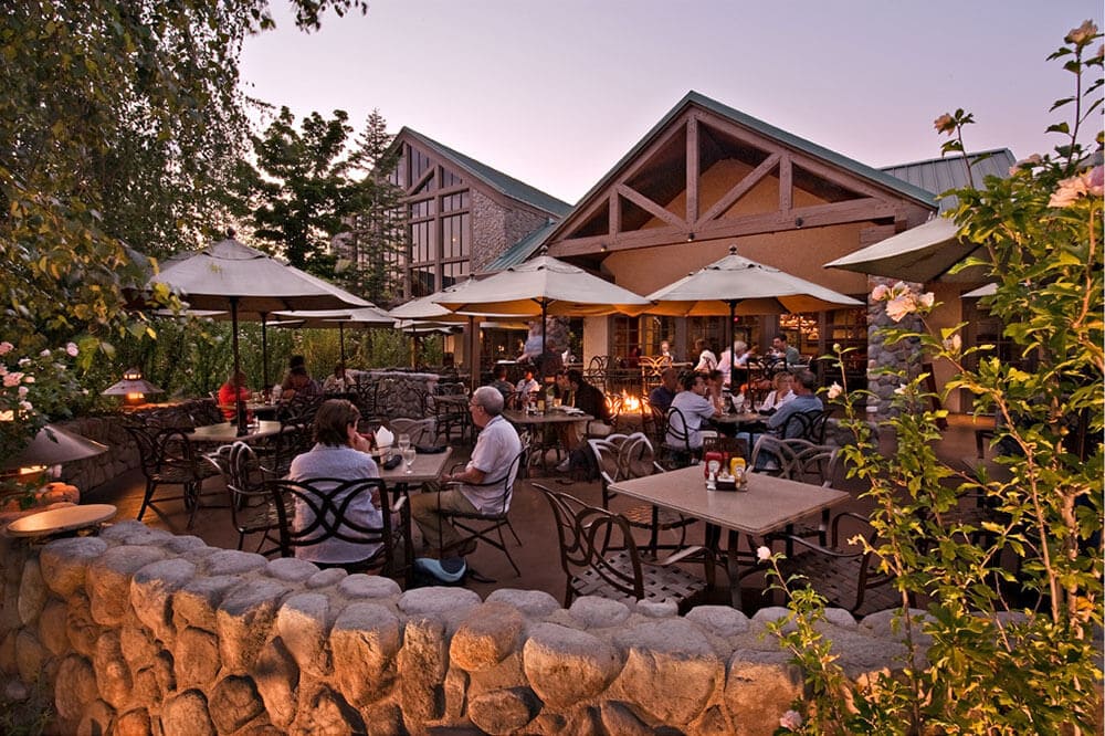 Outdoor patio dining at Tenaya Lodge at Yosemite in April