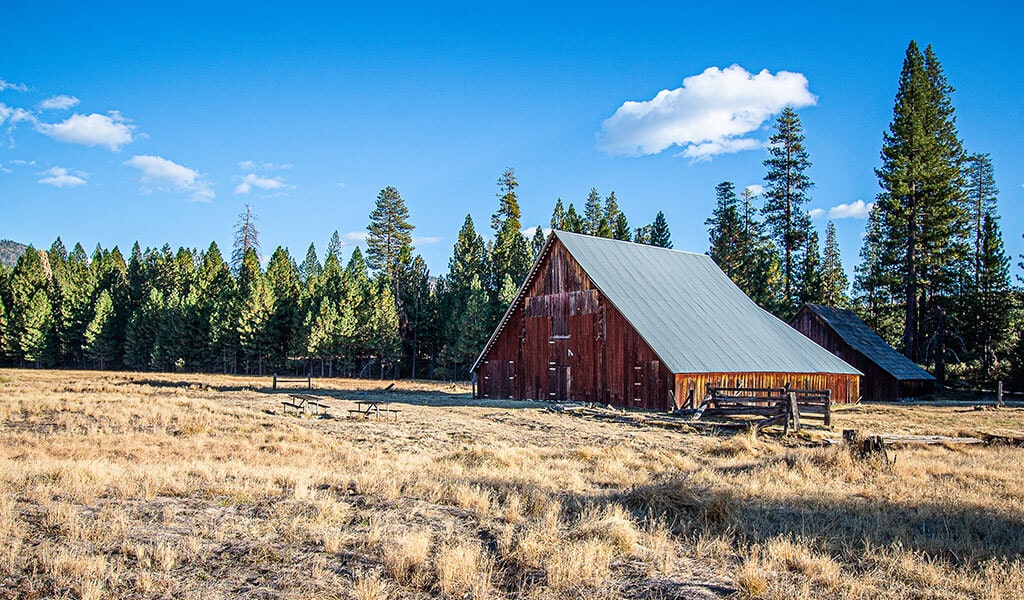 Historic barn in Foresta