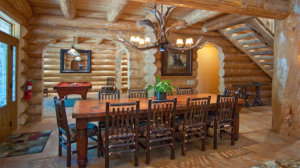 A cabin diningroom available through The Redwoods in Yosemite