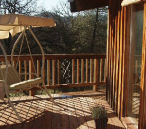 The Tree House at Wild Oak Farm