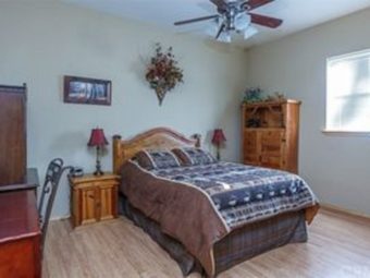 Triangle Park Cottage - Int