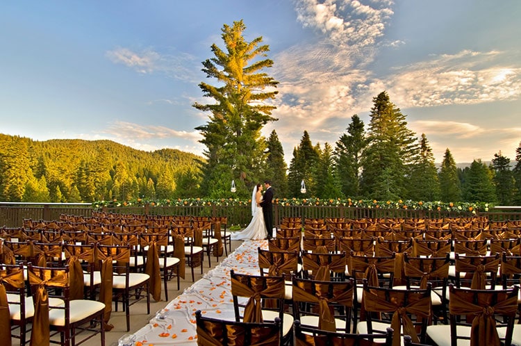 Wedding couple at one of Tenaya Lodge at Yosemite's outdoor wedding location