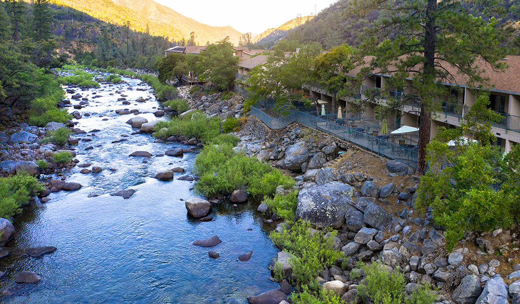 Yosemite View Lodge view from the river