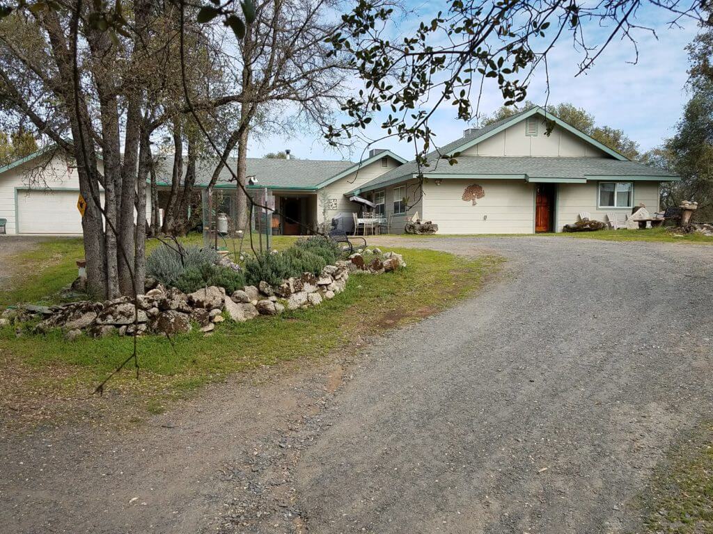 Yosemite Nights Bed and Breakfast