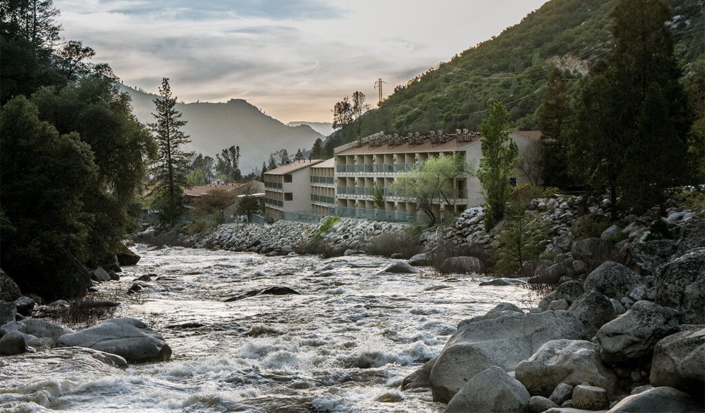 Yosemite View Lodge perched above the Merced River