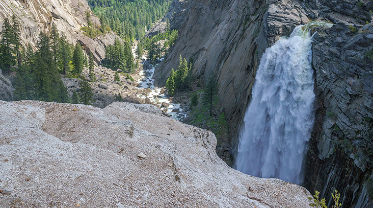 Illilouette Fall from the Panorama Trail