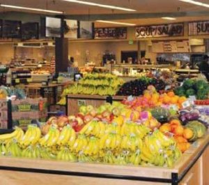 Pioneer Supermarket Mariposa