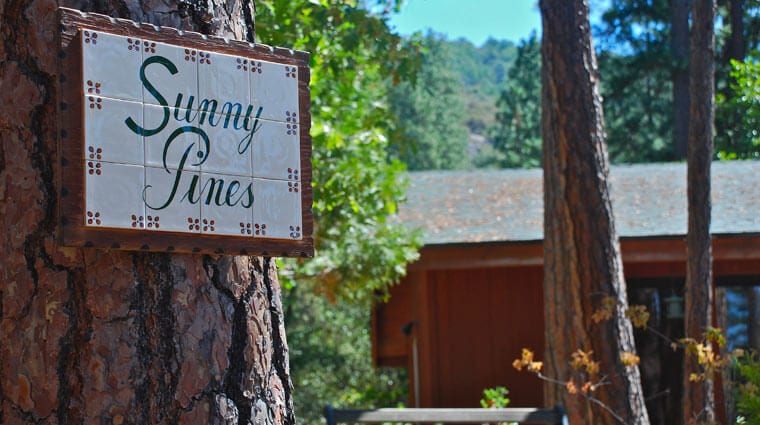 Sunny Pines Cottage Mariposa Lodging