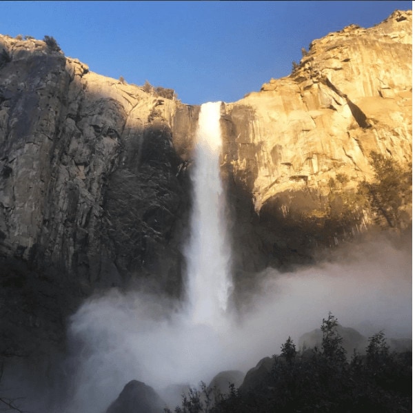 Photo of Bridalveil Fall from Bridalveil Trail by @vvteng