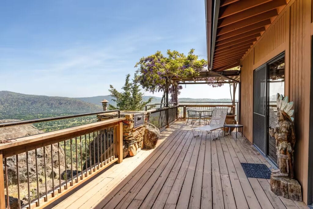 deck with seating