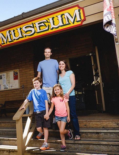 family visits the mariposa history museum