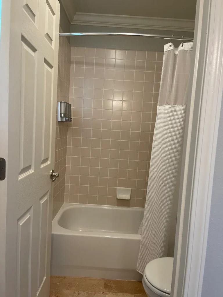 bathroom with tub shower