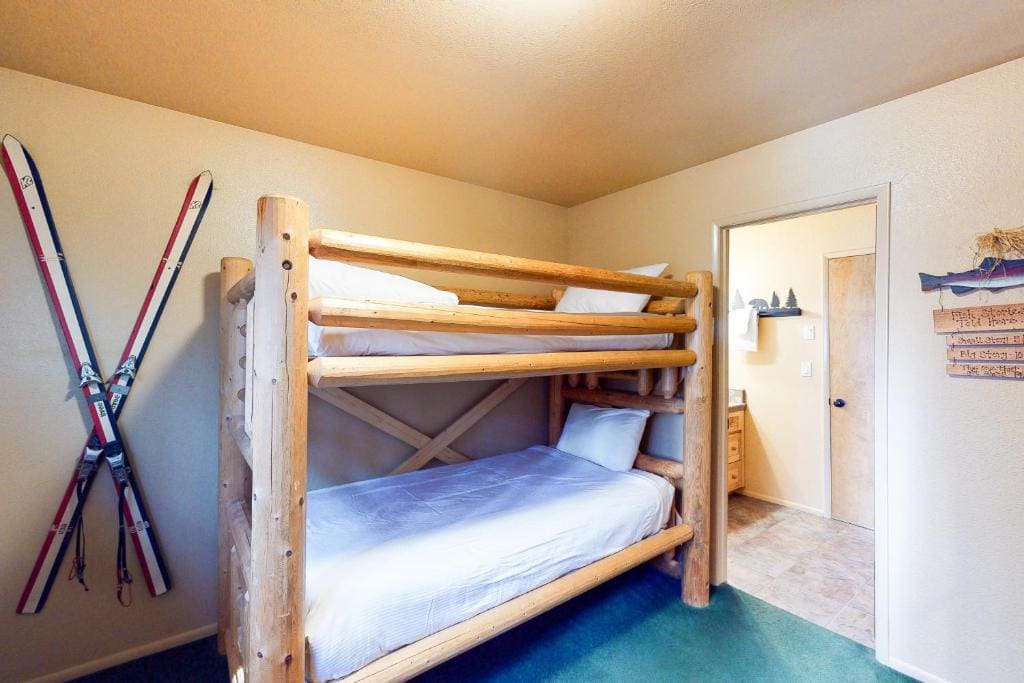 bedroom with bunk beds