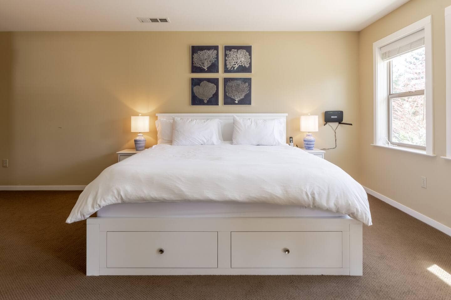 Yosemite's Hillside Estate Discover Yosemite National Park