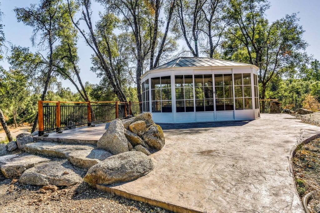 gazebo