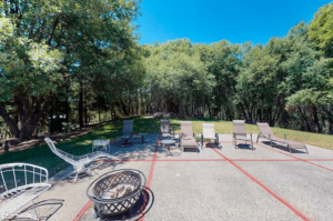 patio with seating and fire pit