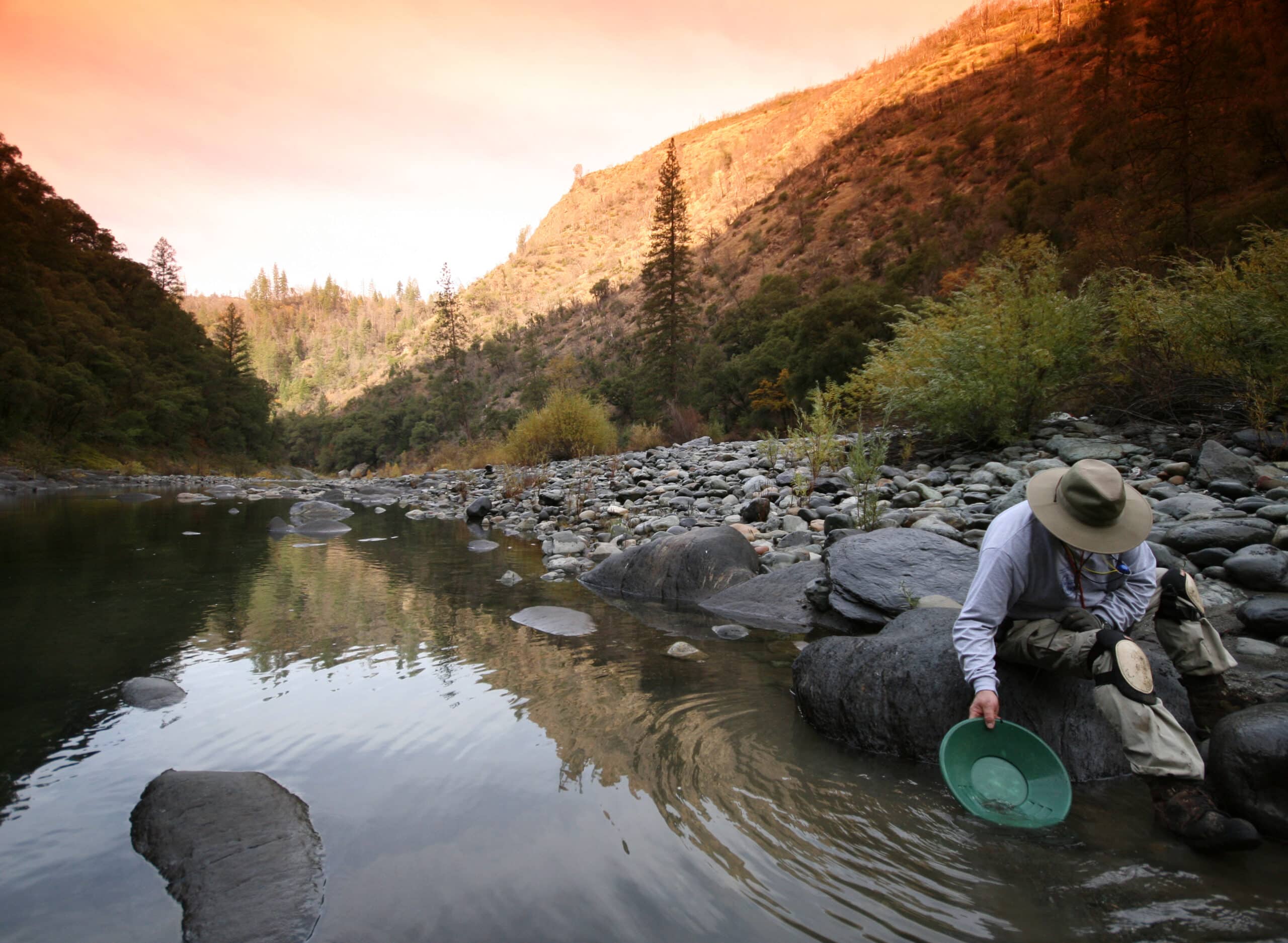 Gold Panning Locations Panning for Gold Near Yosemite