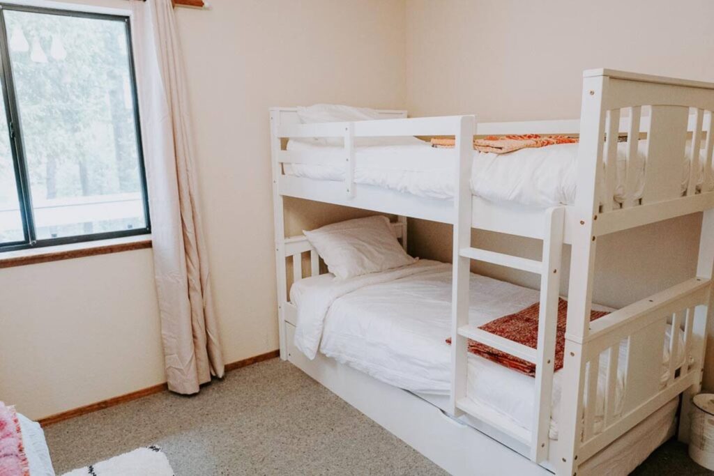 bunk bed