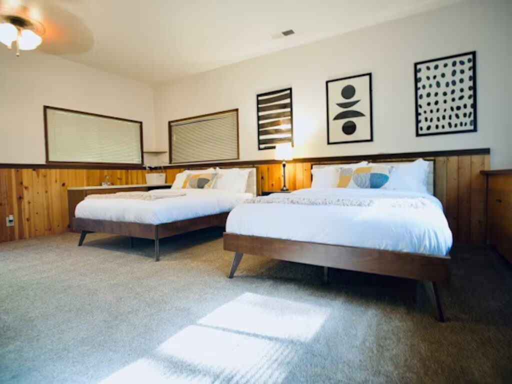bedroom with two queen beds