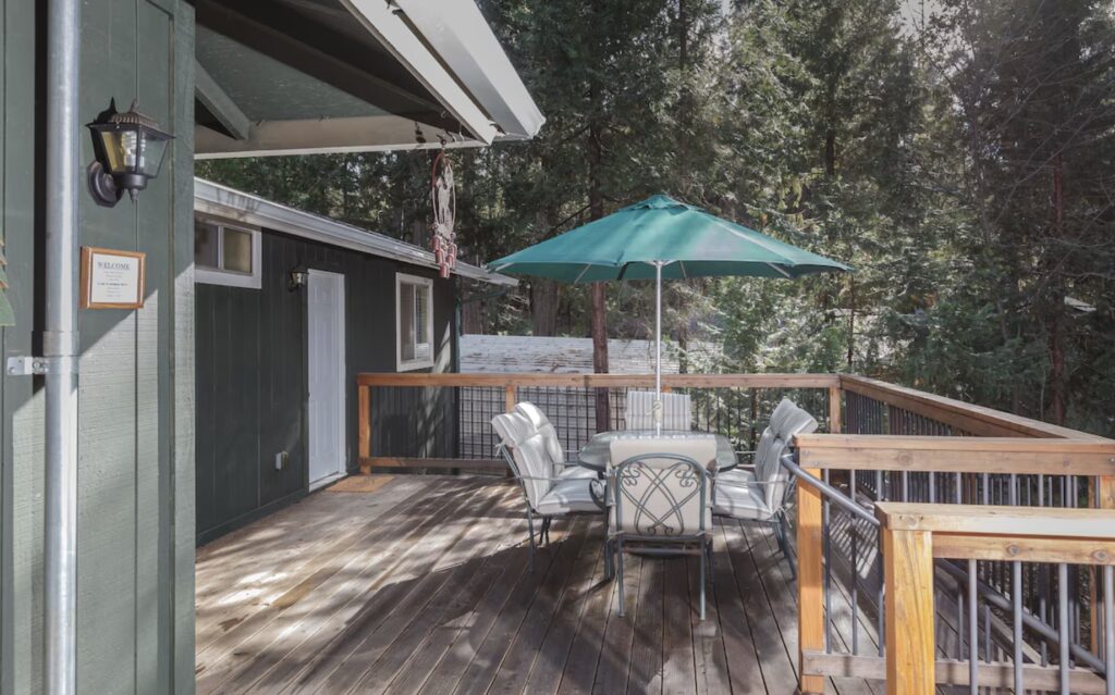 front deck with seating